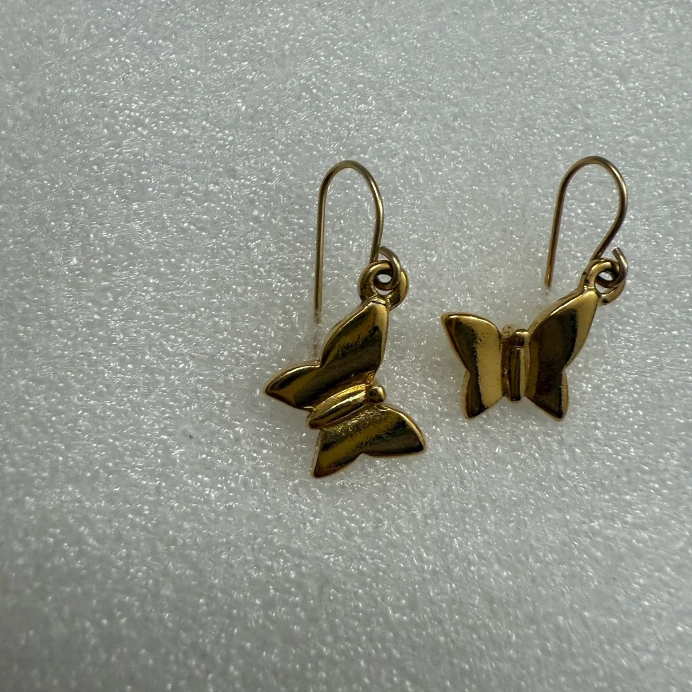 Small Butterfly on‎ hook drop earrings